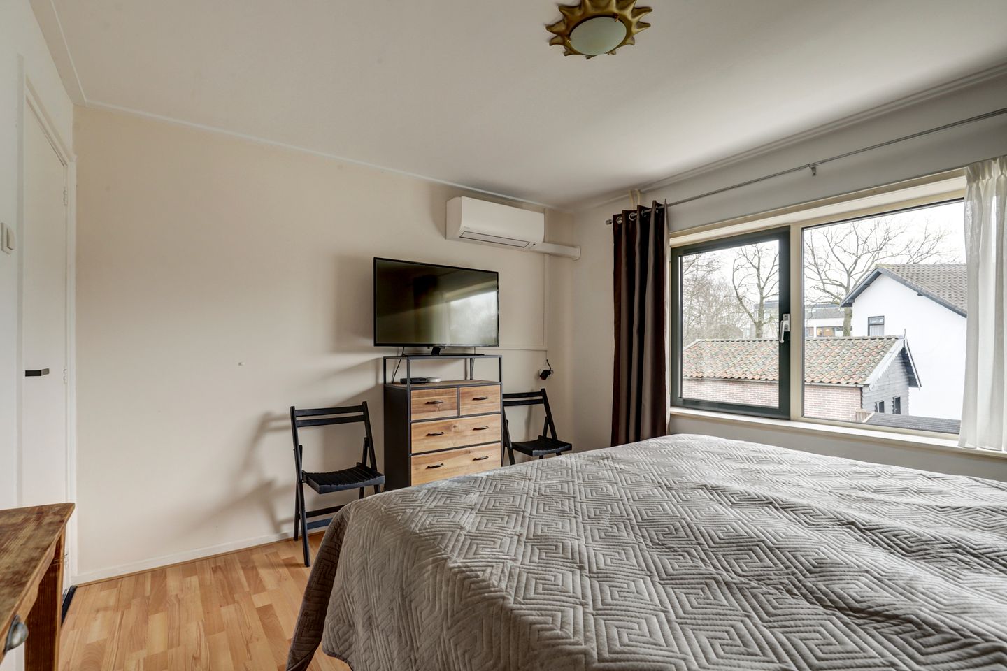 Photo 29 of Brejaartstraat 1