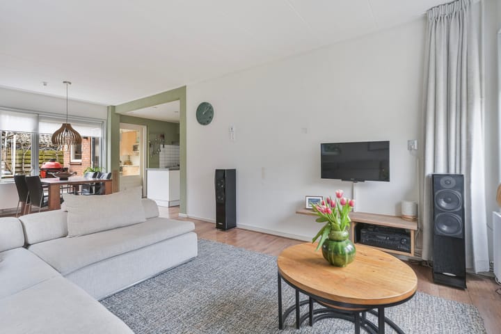 Foto 5 van Klaproosweg 11