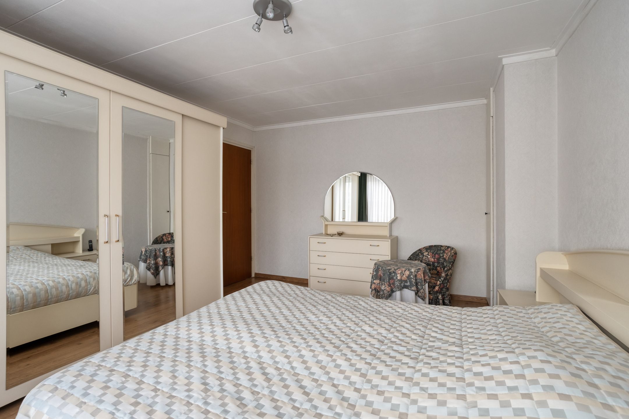 Foto 15 van Dorpstraat 107