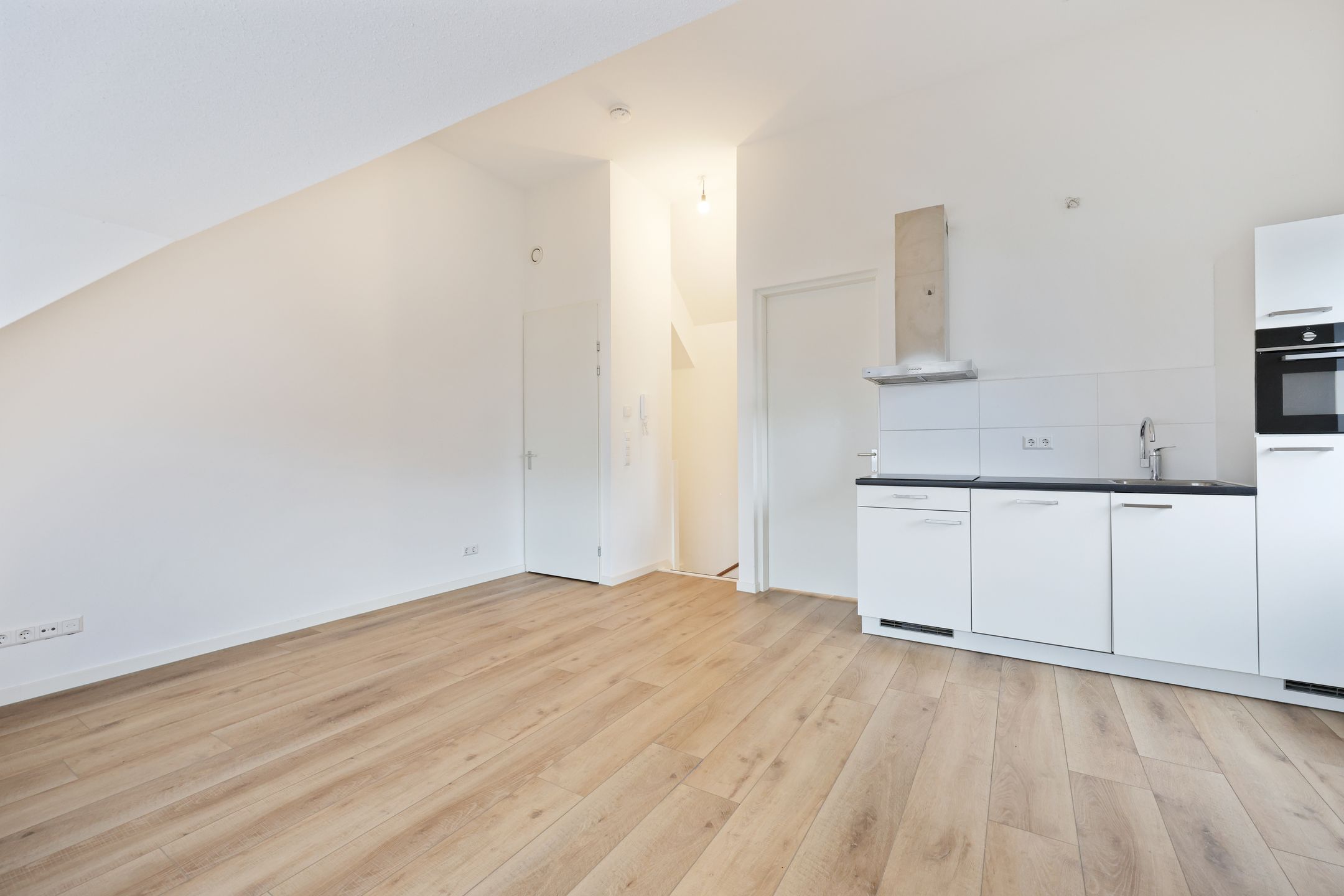 Foto 6 van Breestraat 168-B