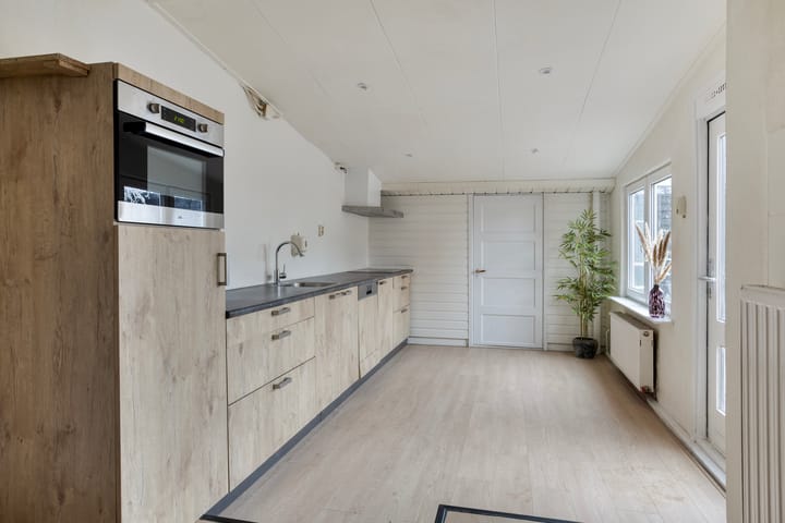 Foto 15 van Ds.B.J.Aderstraat 15