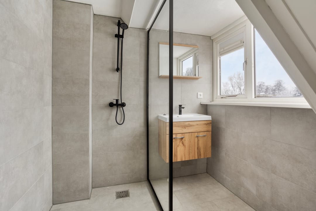 Photo 23 of Ds.B.J.Aderstraat 15