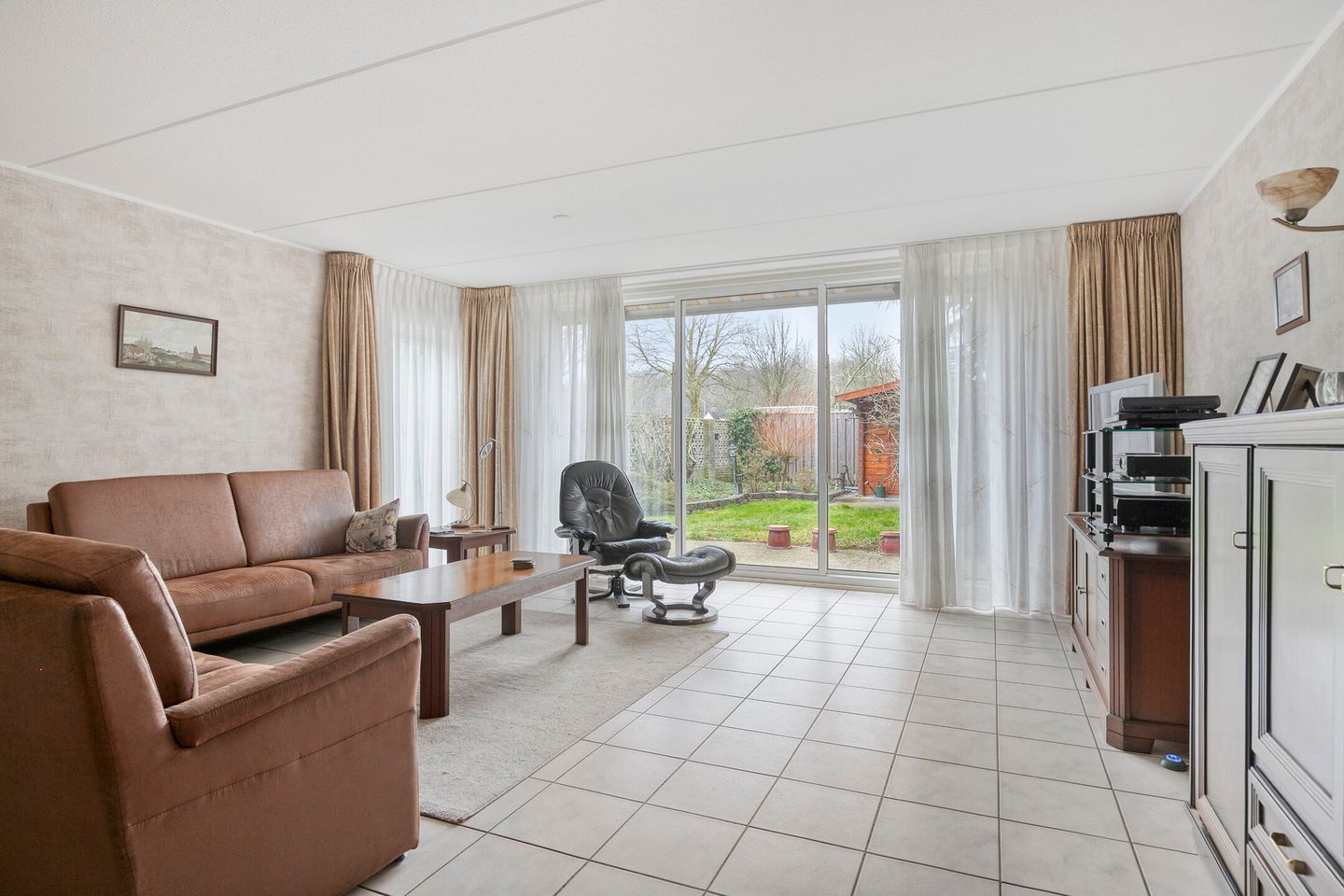 Foto 10 van Hazeleger 46