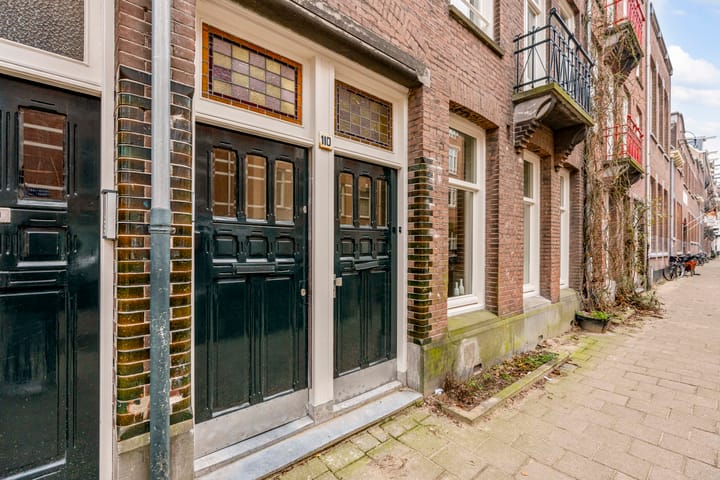 Photo 2 of Pieter Aertszstraat 110-3