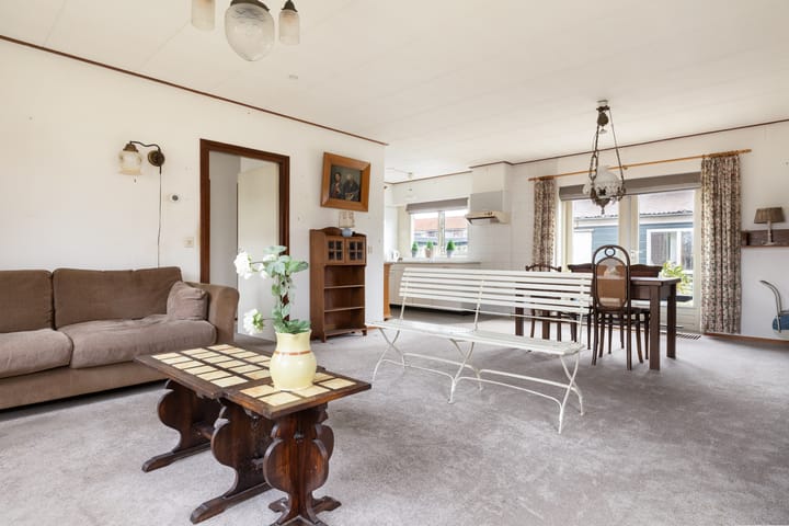 Photo 7 of Kerkstraat 215