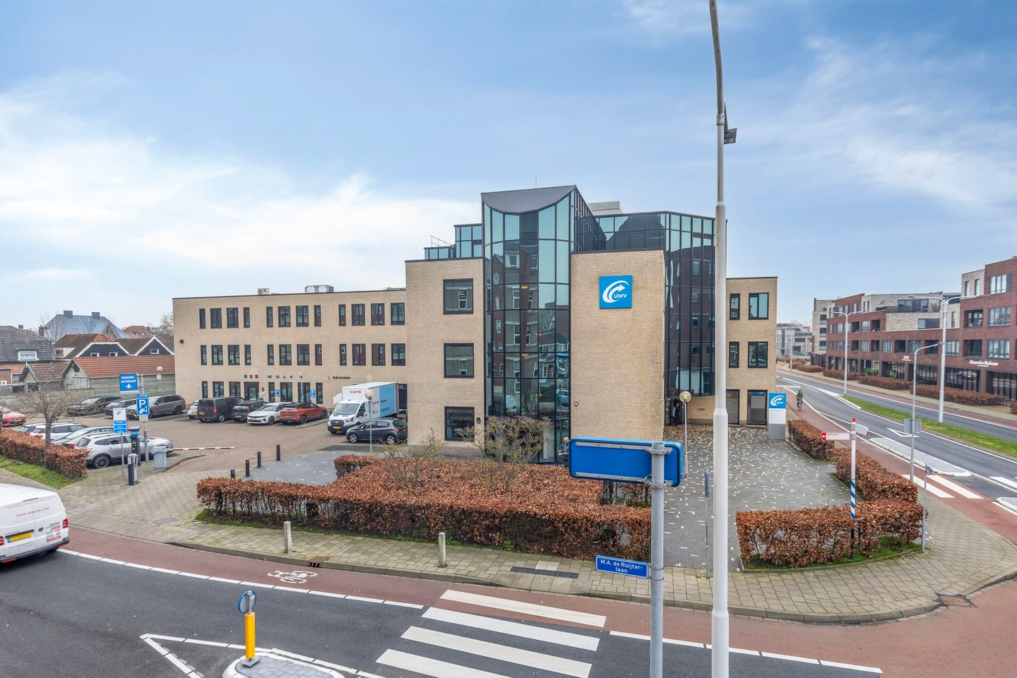 View photo 2 of Piet Heinstraat 77