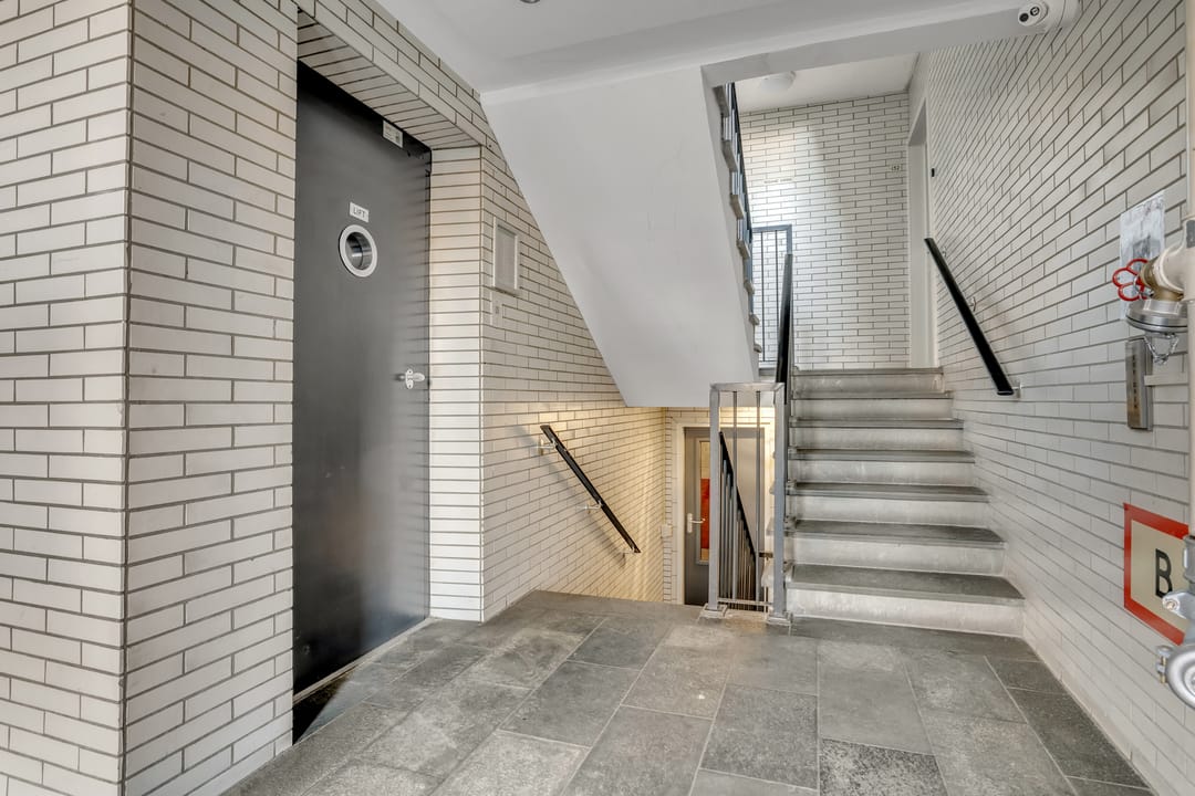 Foto 8 van Veenstraat 158