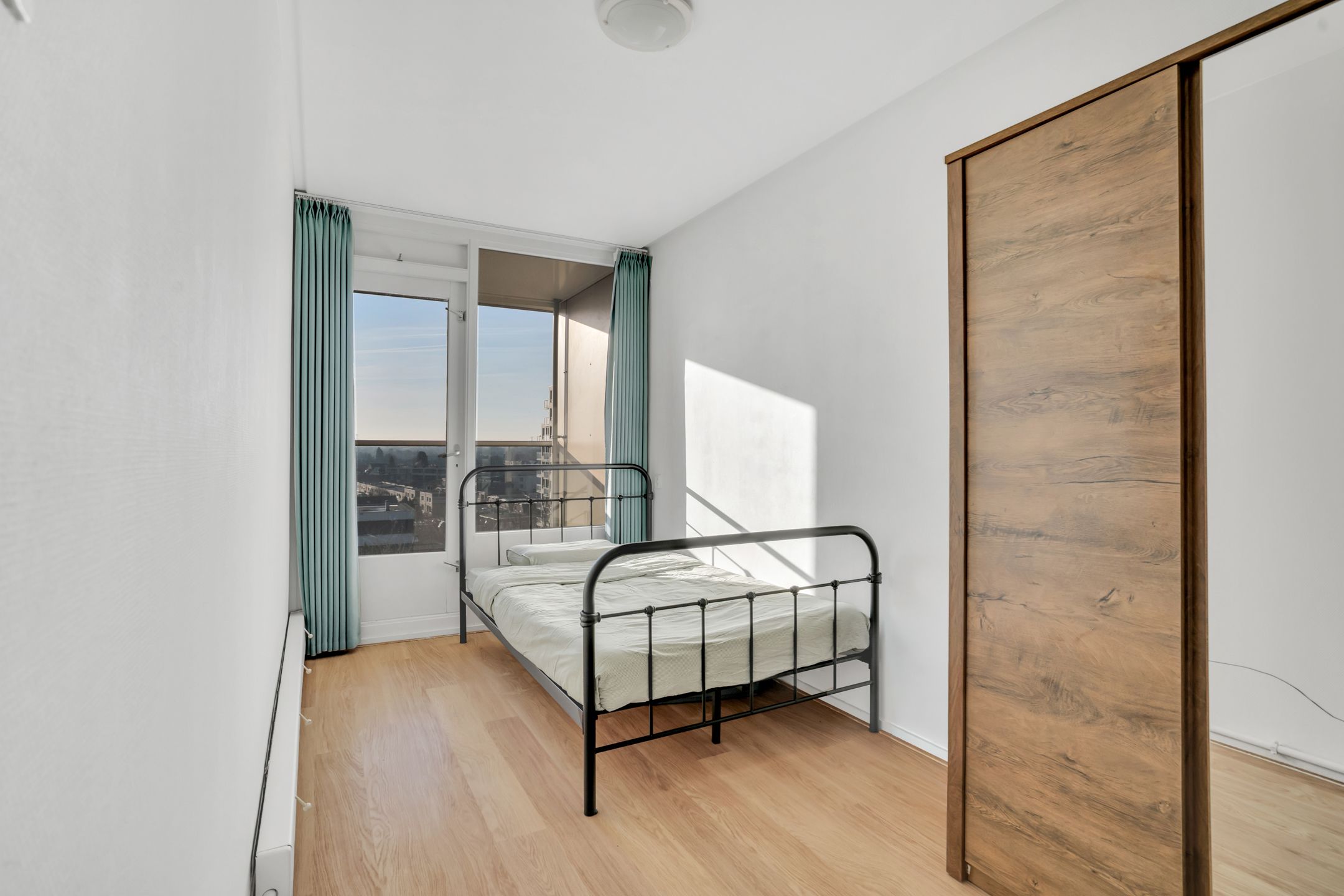 Foto 30 van Veenstraat 158