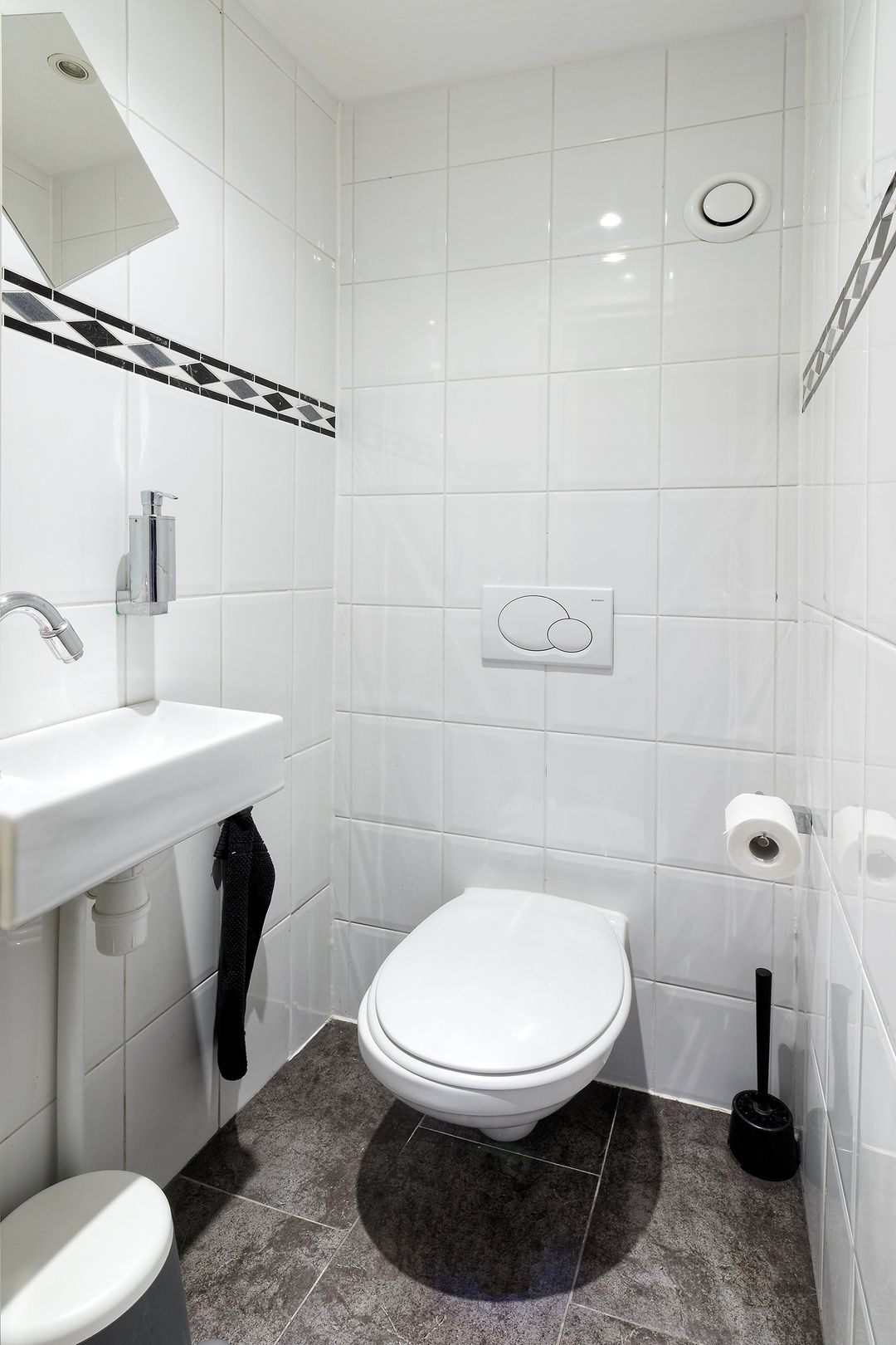 Foto 8 van Van Nijenrodeweg 198