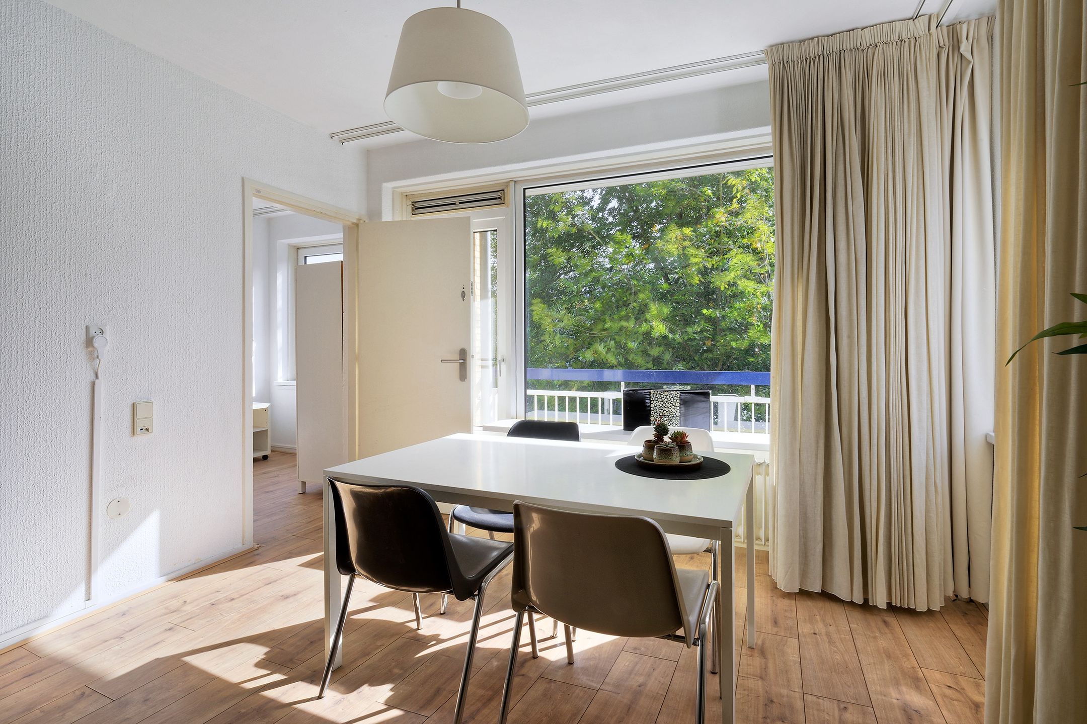 Foto 24 van Van Nijenrodeweg 198