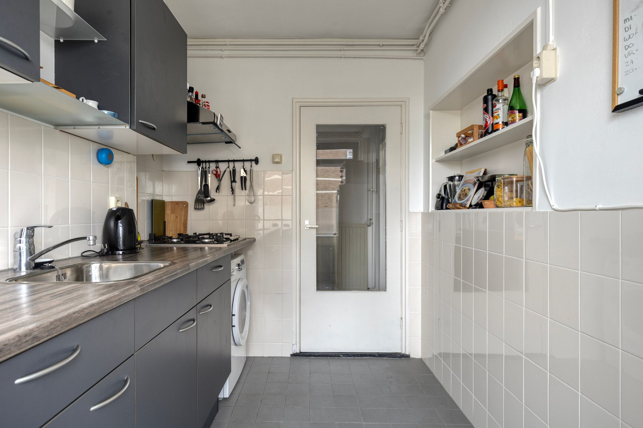 Photo 12 of Adriaen Lauwereyszstraat 97