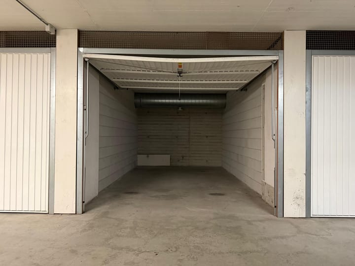 Foto 4 van Bm. van Fenemaplein Garagebox 275