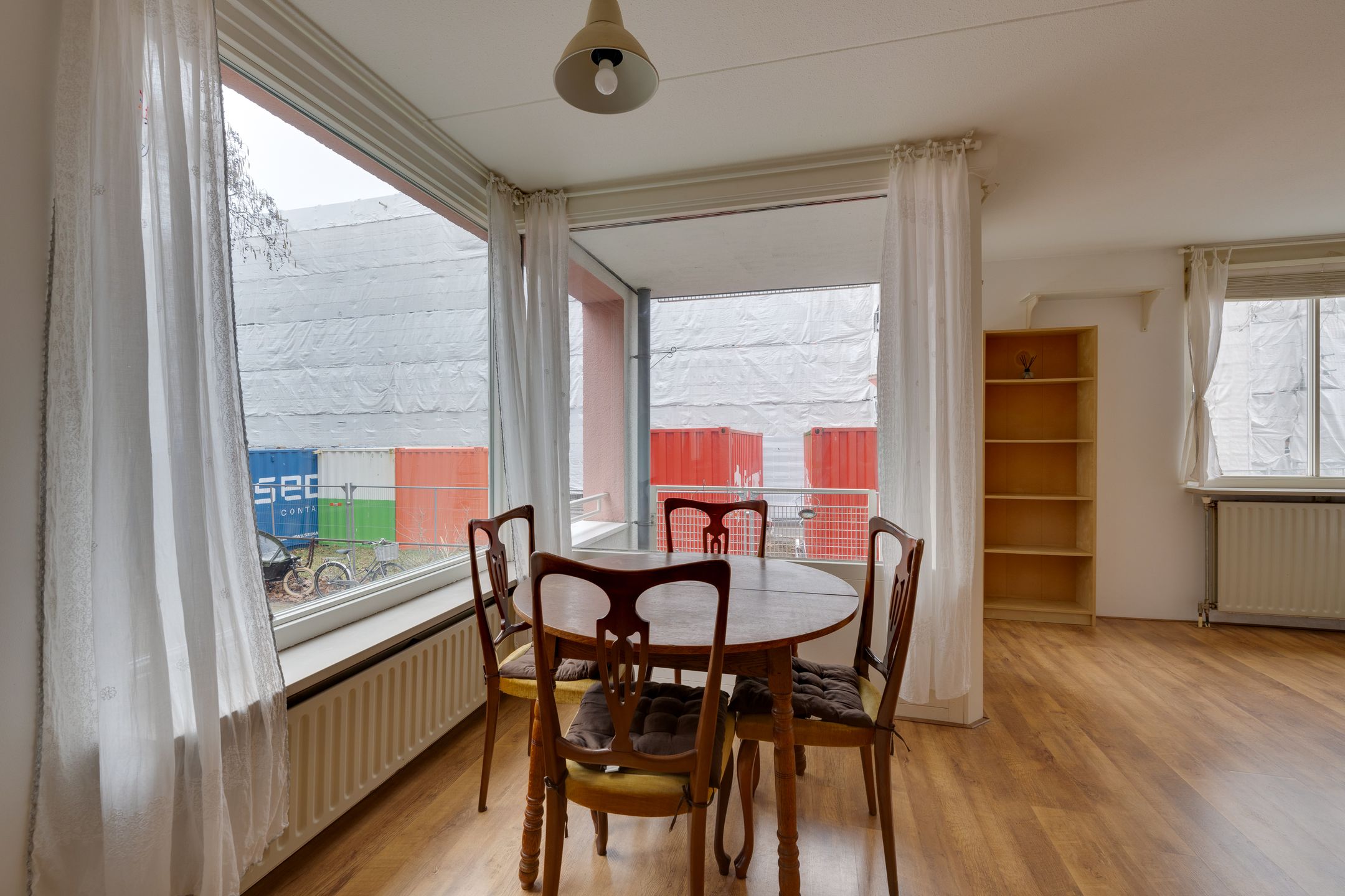 Foto 15 van IJplein 276