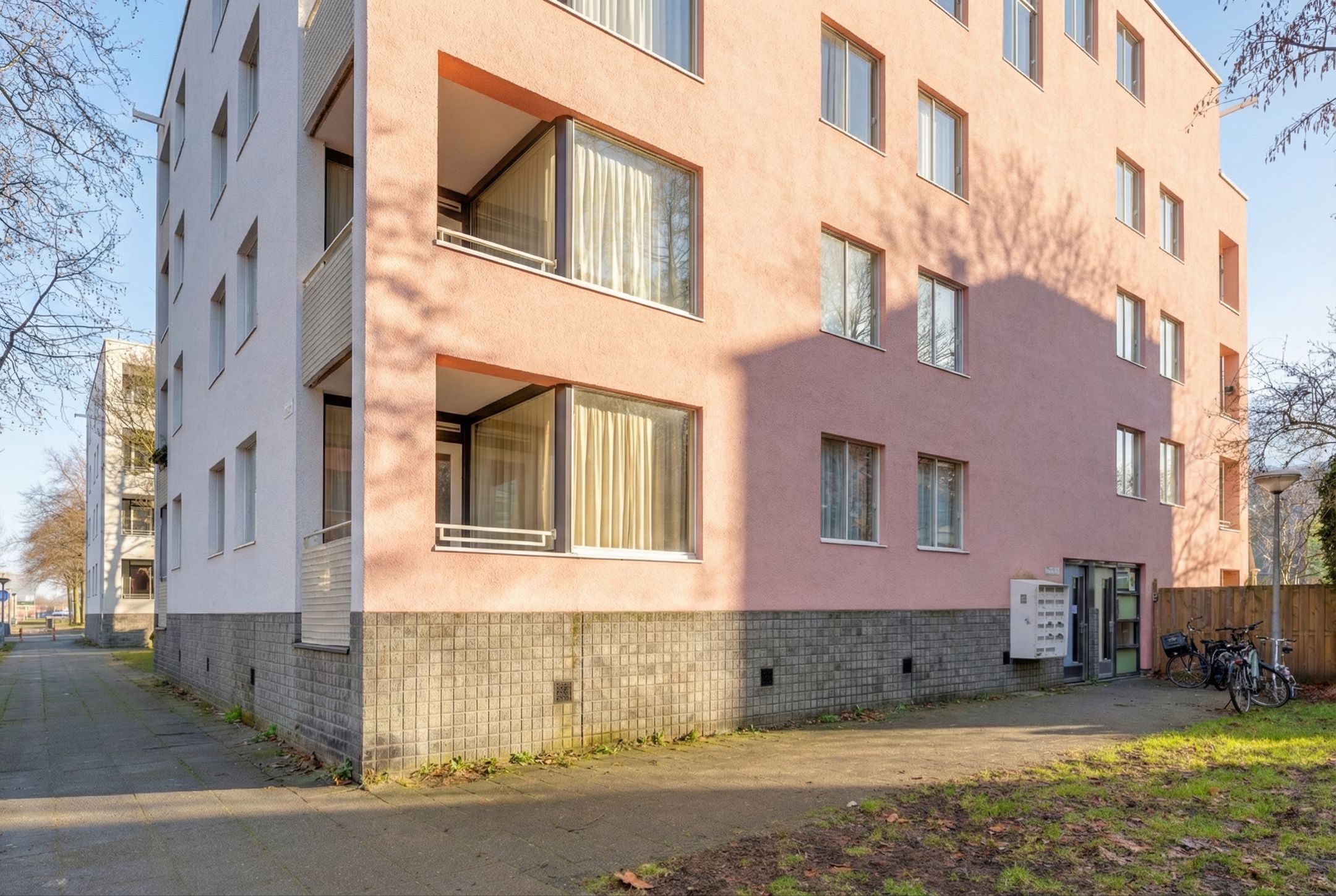 Foto 42 van IJplein 276