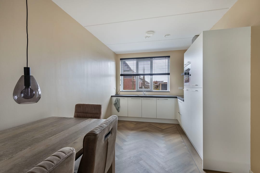 Foto 11 van Dagpauwoog 52