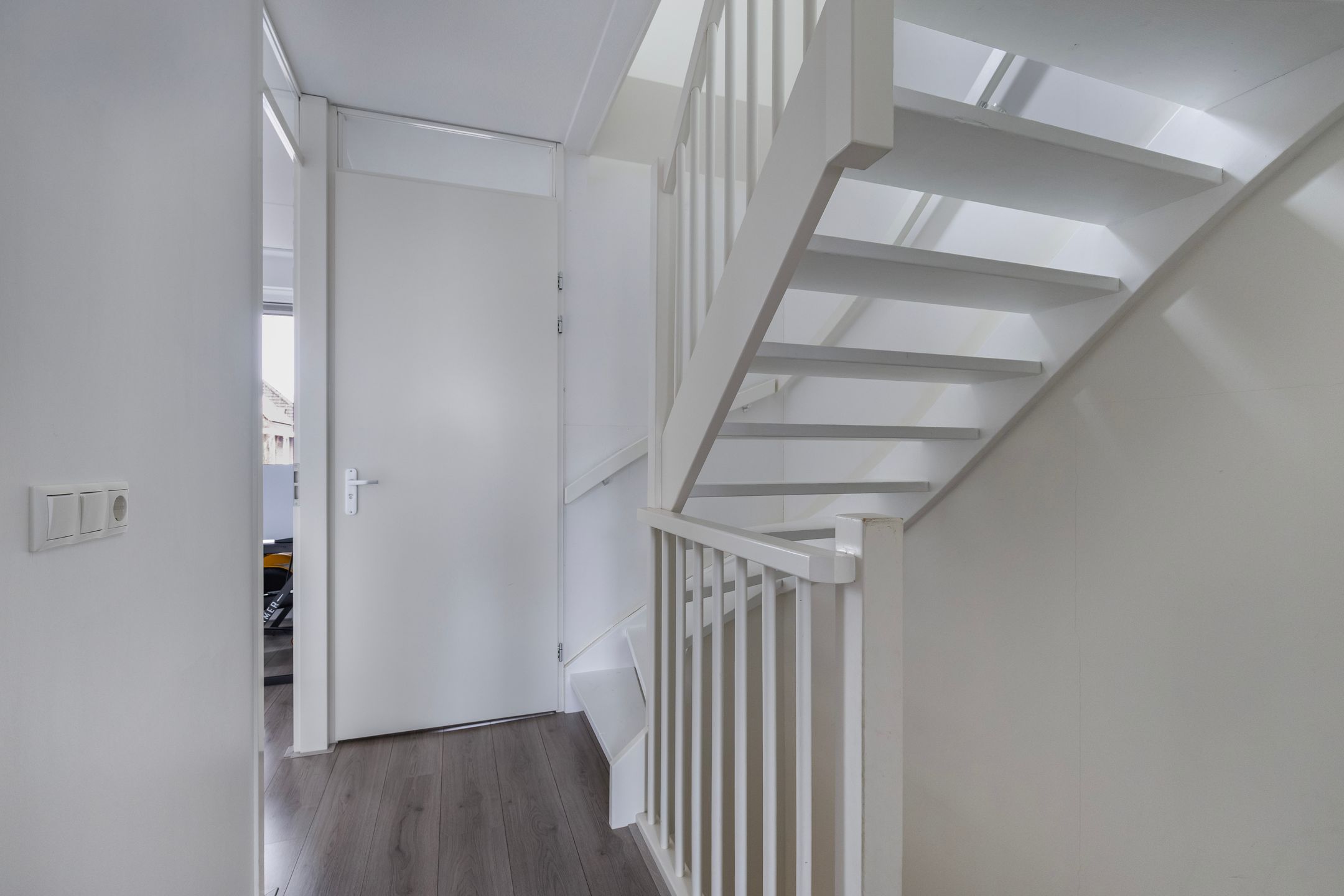 Foto 15 van Dagpauwoog 52