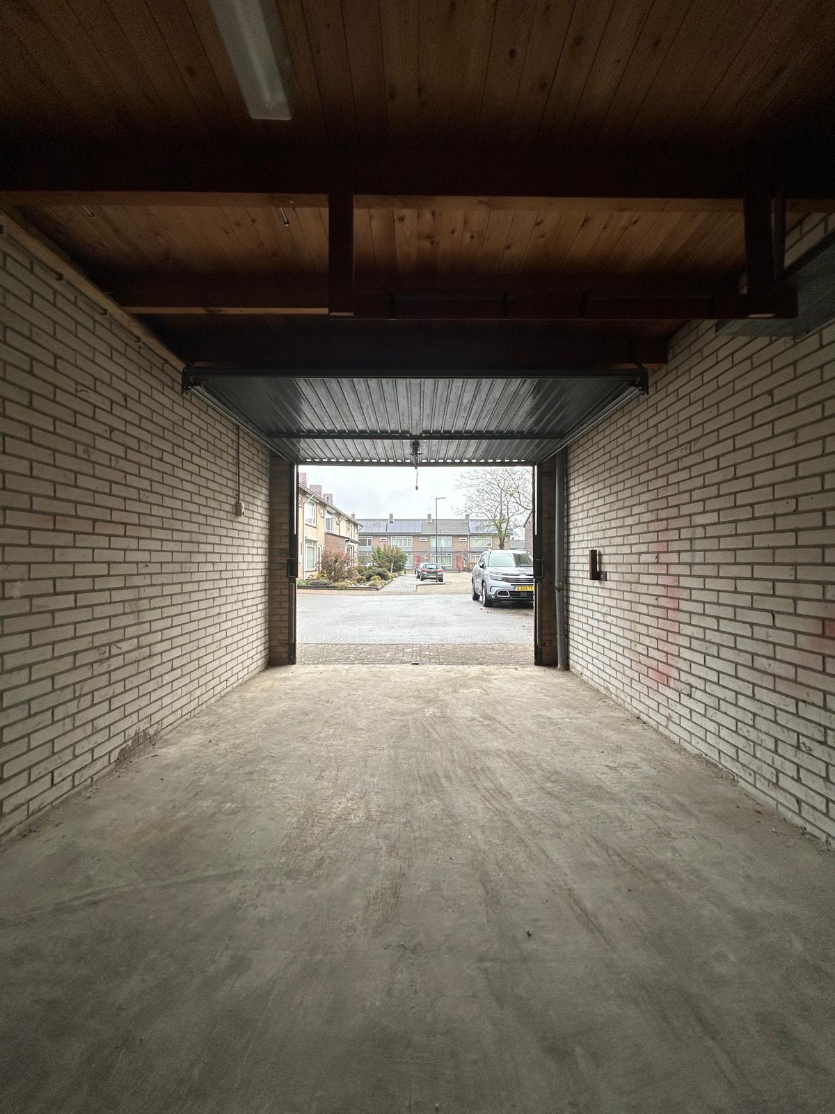 Foto 3 van Arcturus 2