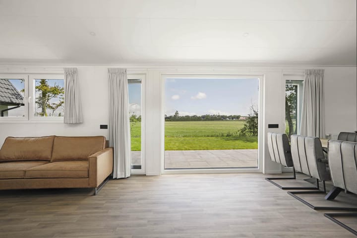 Vrijstaande woning te koop: Akkerweg 41-021, Den Oever