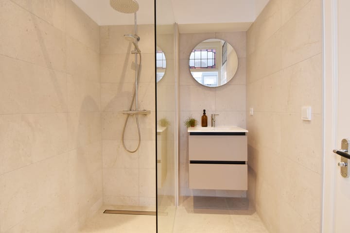 Photo 3 of Stuyvesantstraat 136