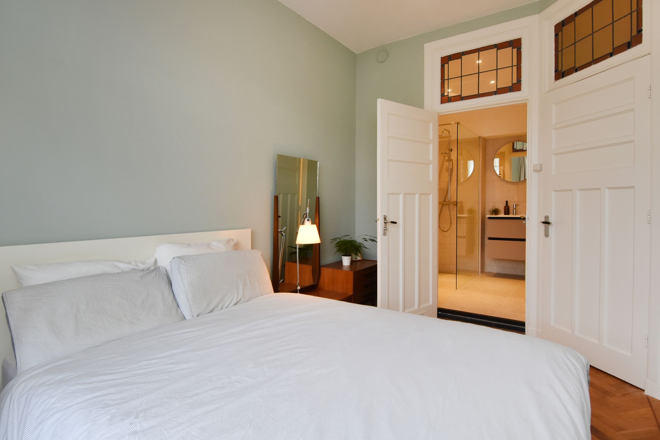 Foto 33 van Stuyvesantstraat 136