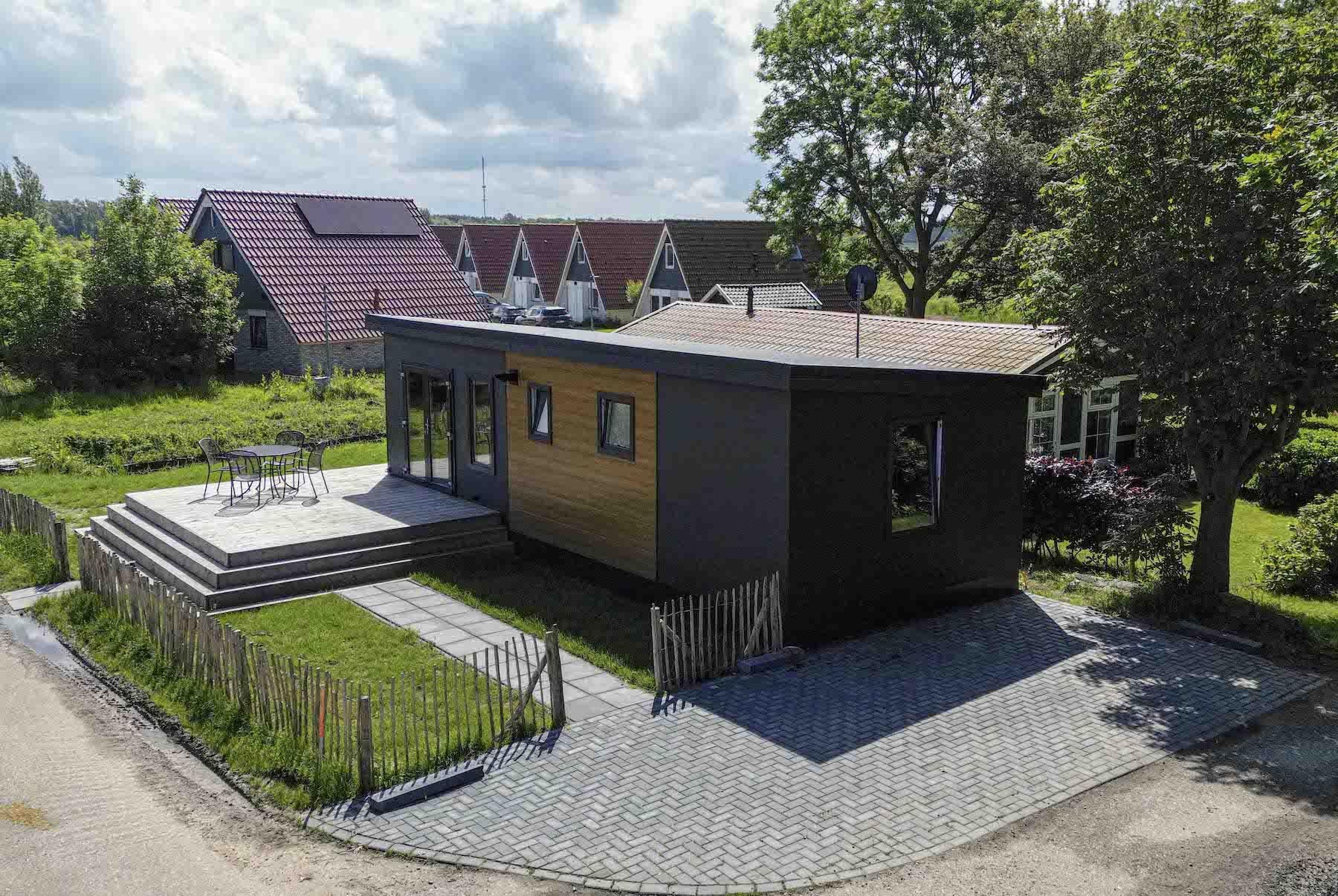 2-bedroom freehold villa in Den Oever — photo 1 of 5