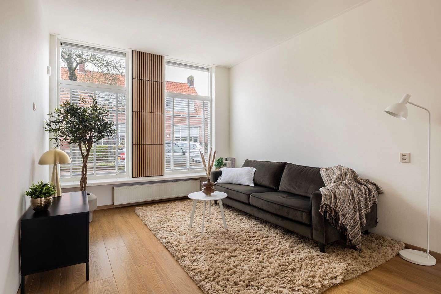 Photo 4 of Leliestraat 8