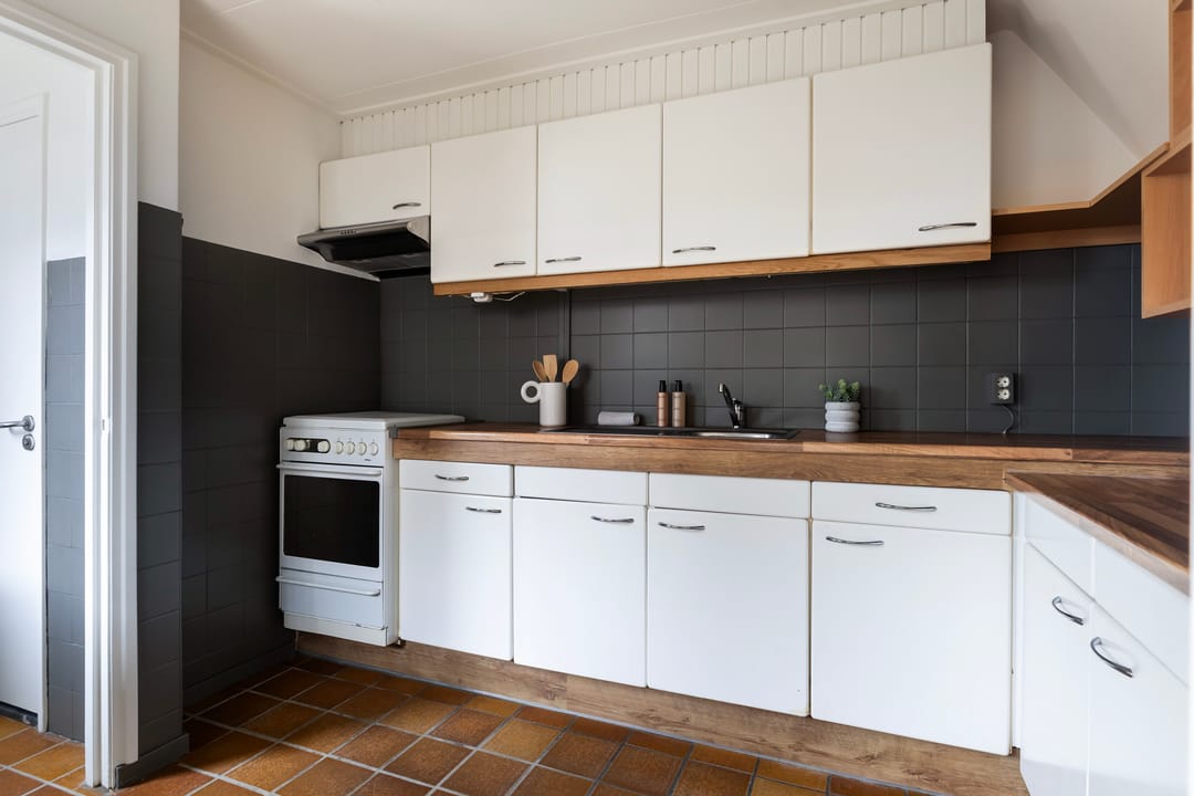 Photo 13 of Leliestraat 8