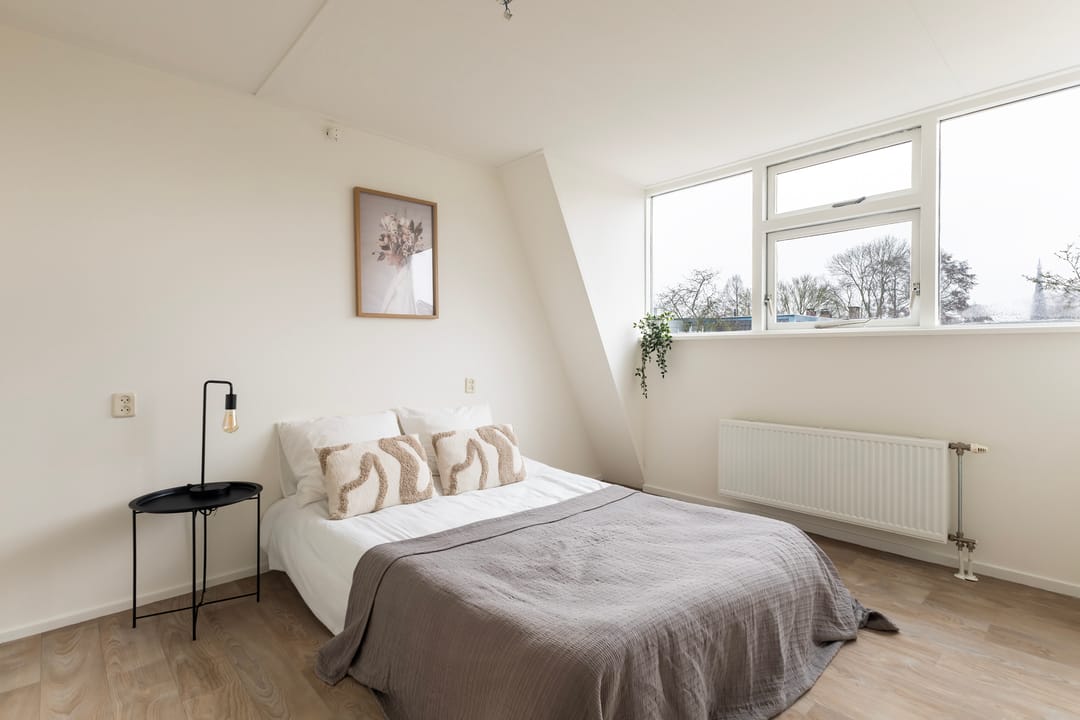 Photo 26 of Leliestraat 8