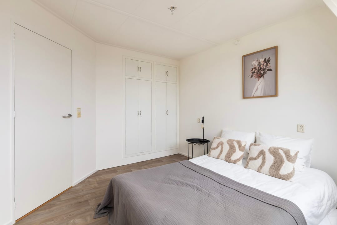 Photo 28 of Leliestraat 8