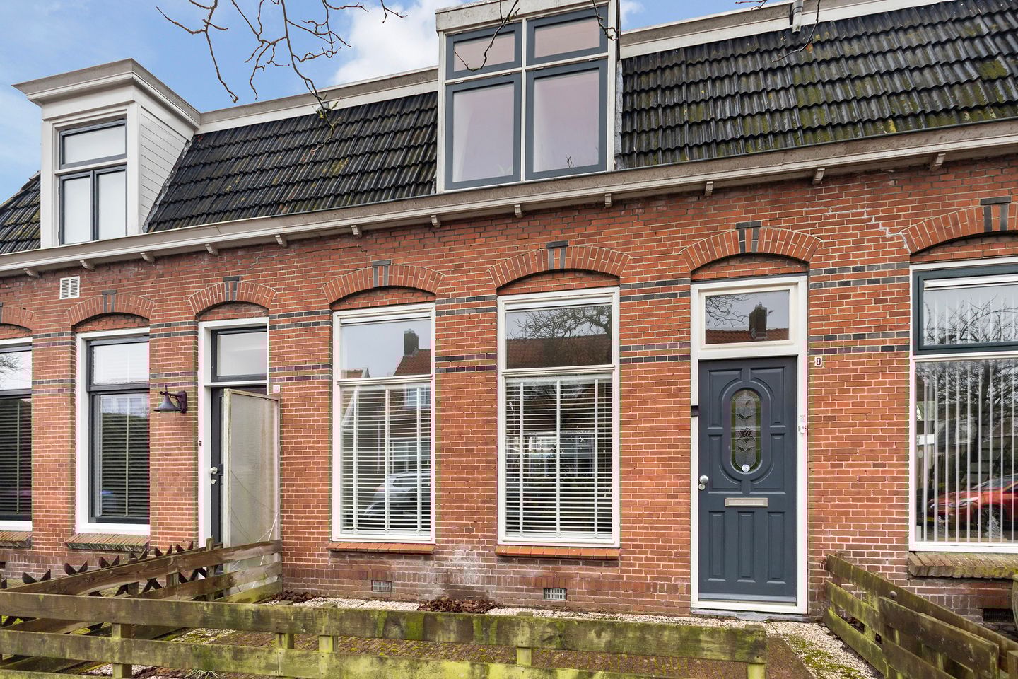 Photo 40 of Leliestraat 8