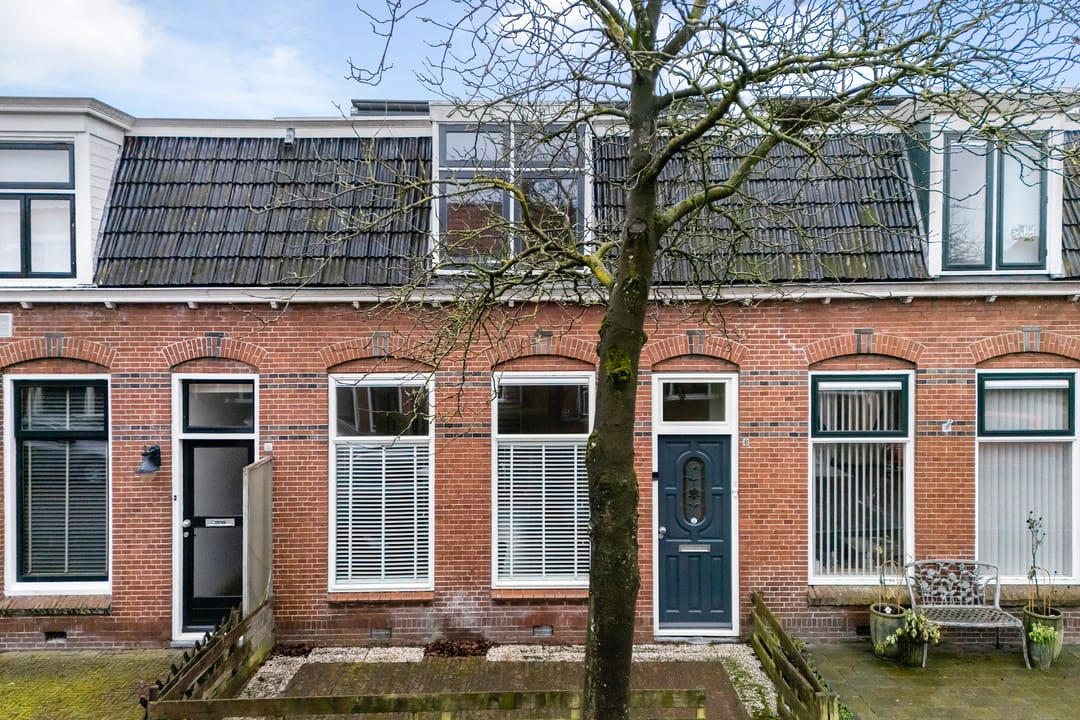 Photo 43 of Leliestraat 8