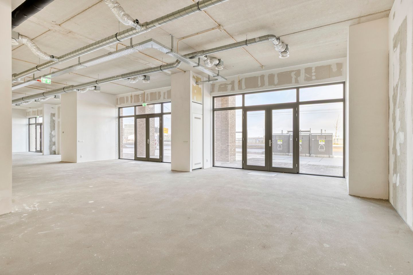 Bekijk foto 5 van Pampuslaan 356