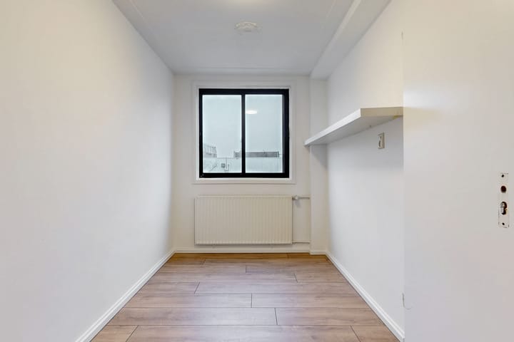 Photo 24 of Westerstraat 189-A1