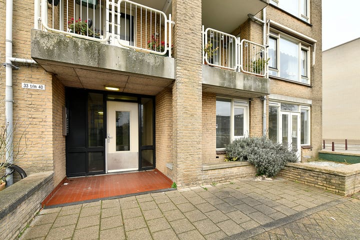 Photo 3 of Anielewiczsingel 40