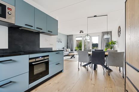 Gentiaan 9 secondary image