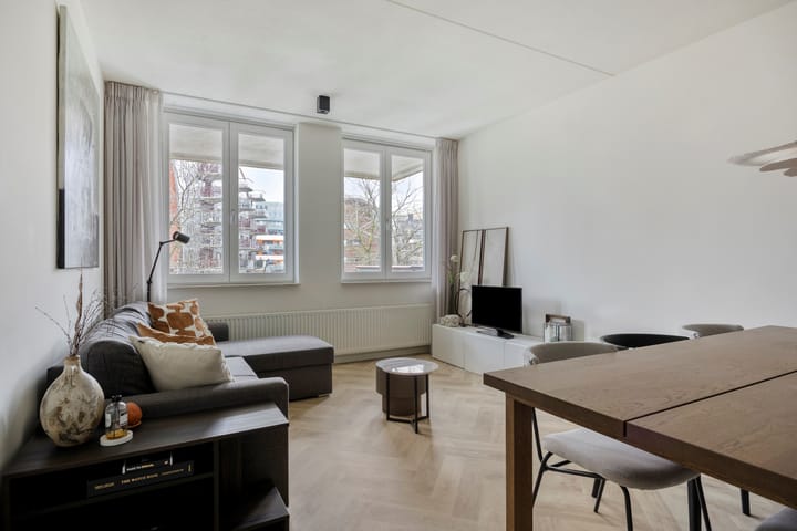 Photo 3 of Statenlaan 343