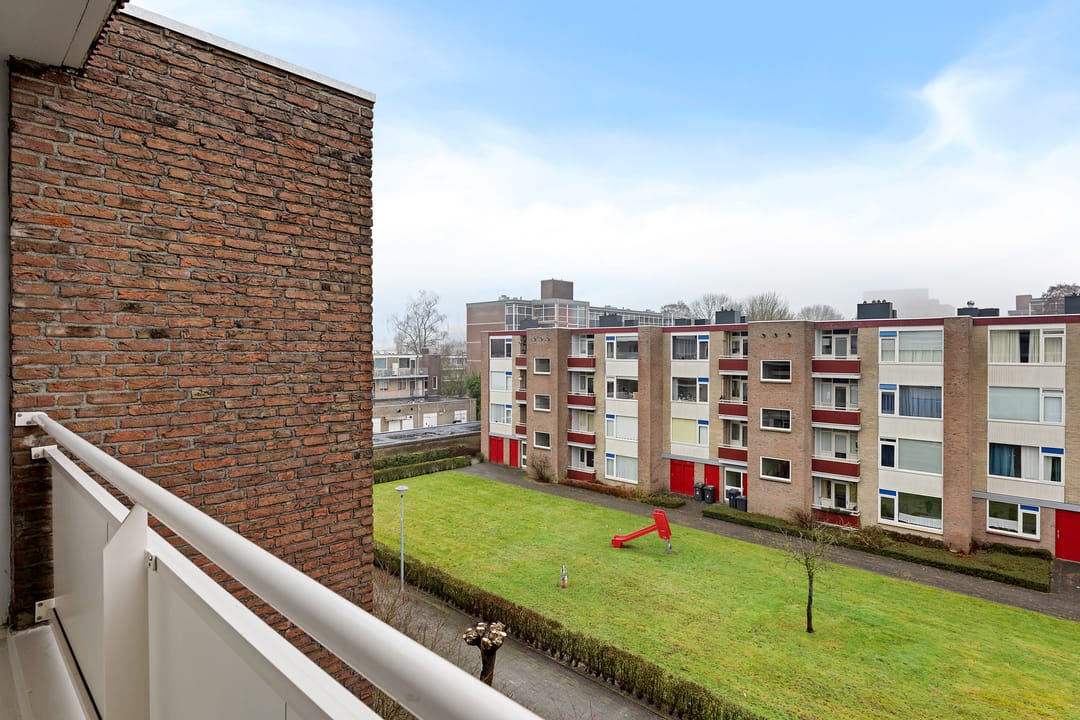 Photo 22 of Plutolaan 511