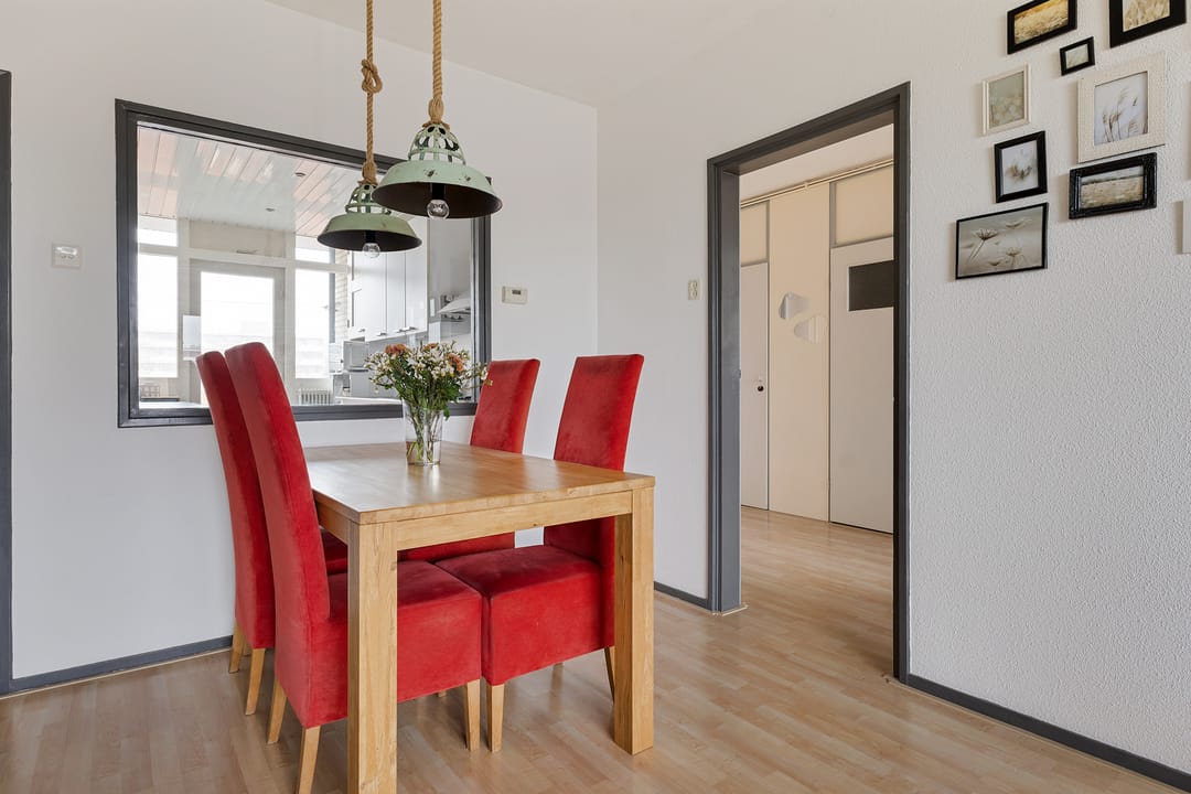 Photo 23 of Plutolaan 511