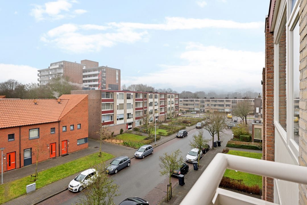 Photo 28 of Plutolaan 511