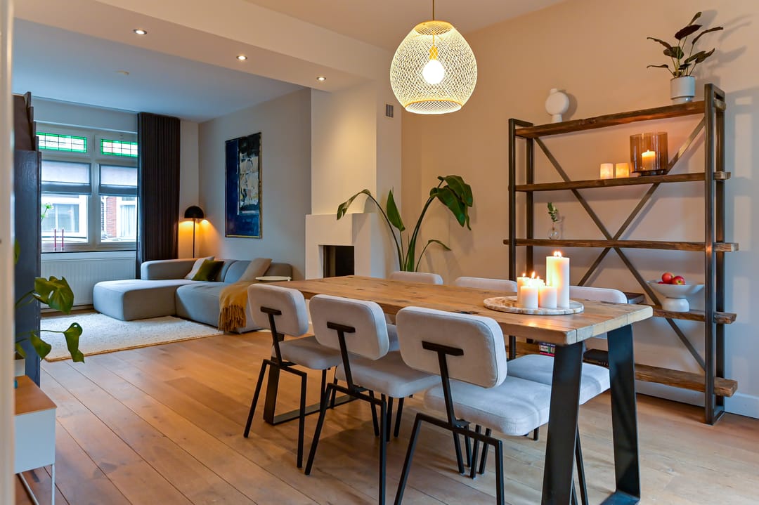 Photo 11 of Pastoor Deckersstraat 8