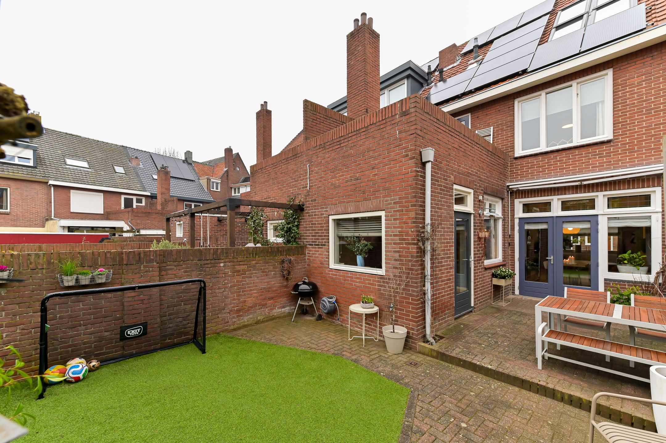 Photo 15 of Pastoor Deckersstraat 8