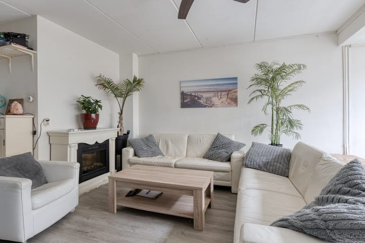 Photo 8 of van Ostadelaan 87