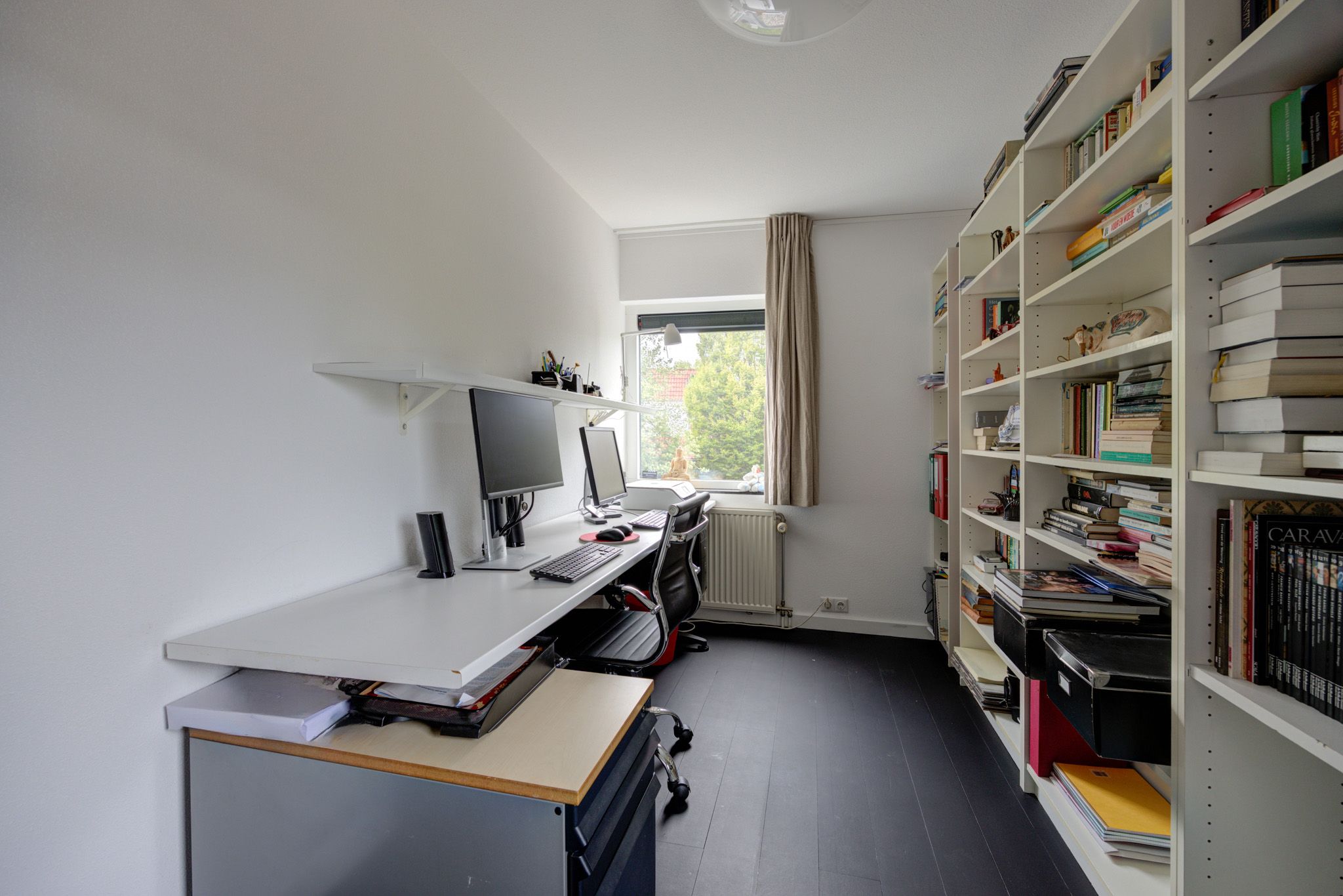Photo 33 of Kromhout 27