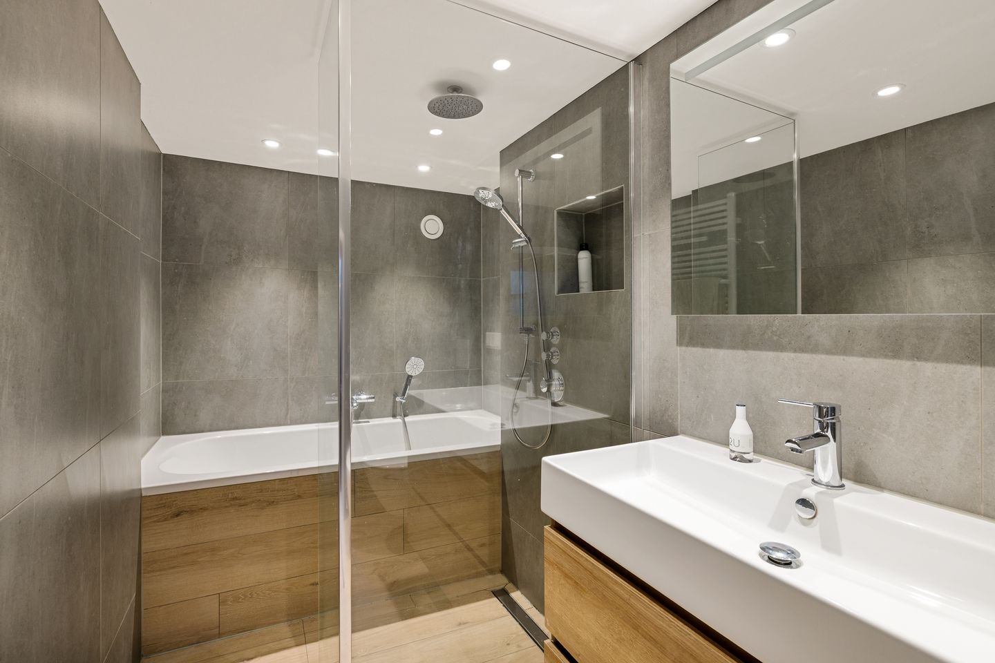 Foto 29 van Lombokstraat 30