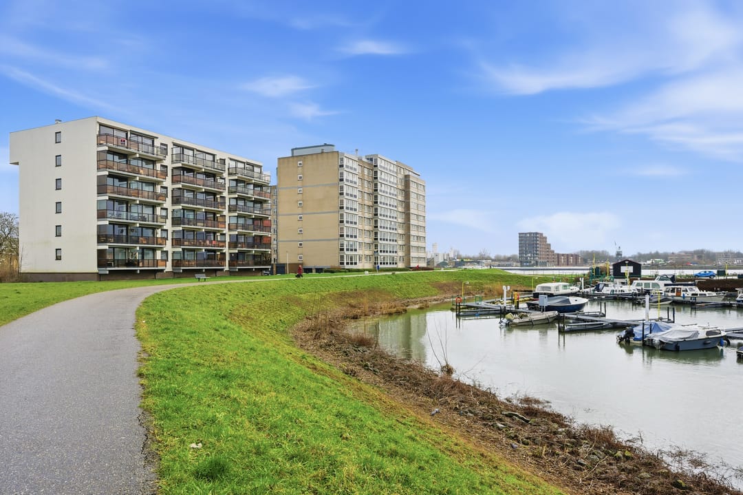 Foto 1 van Pontonniersweg 164