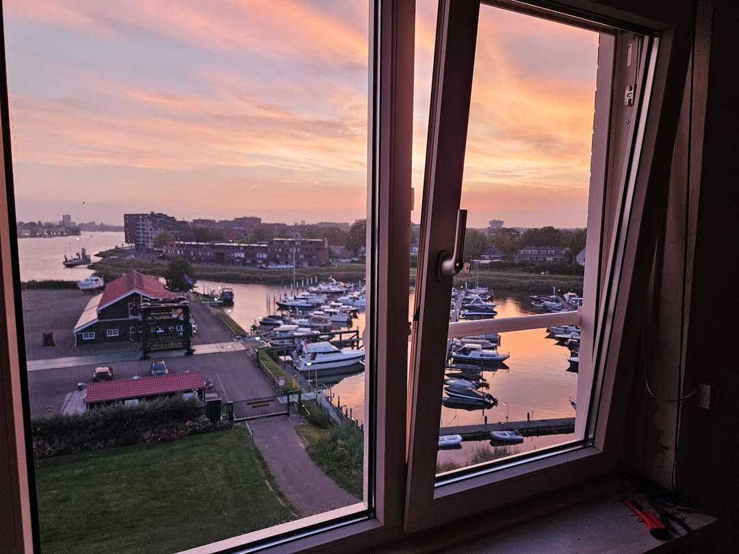 Foto 46 van Pontonniersweg 164