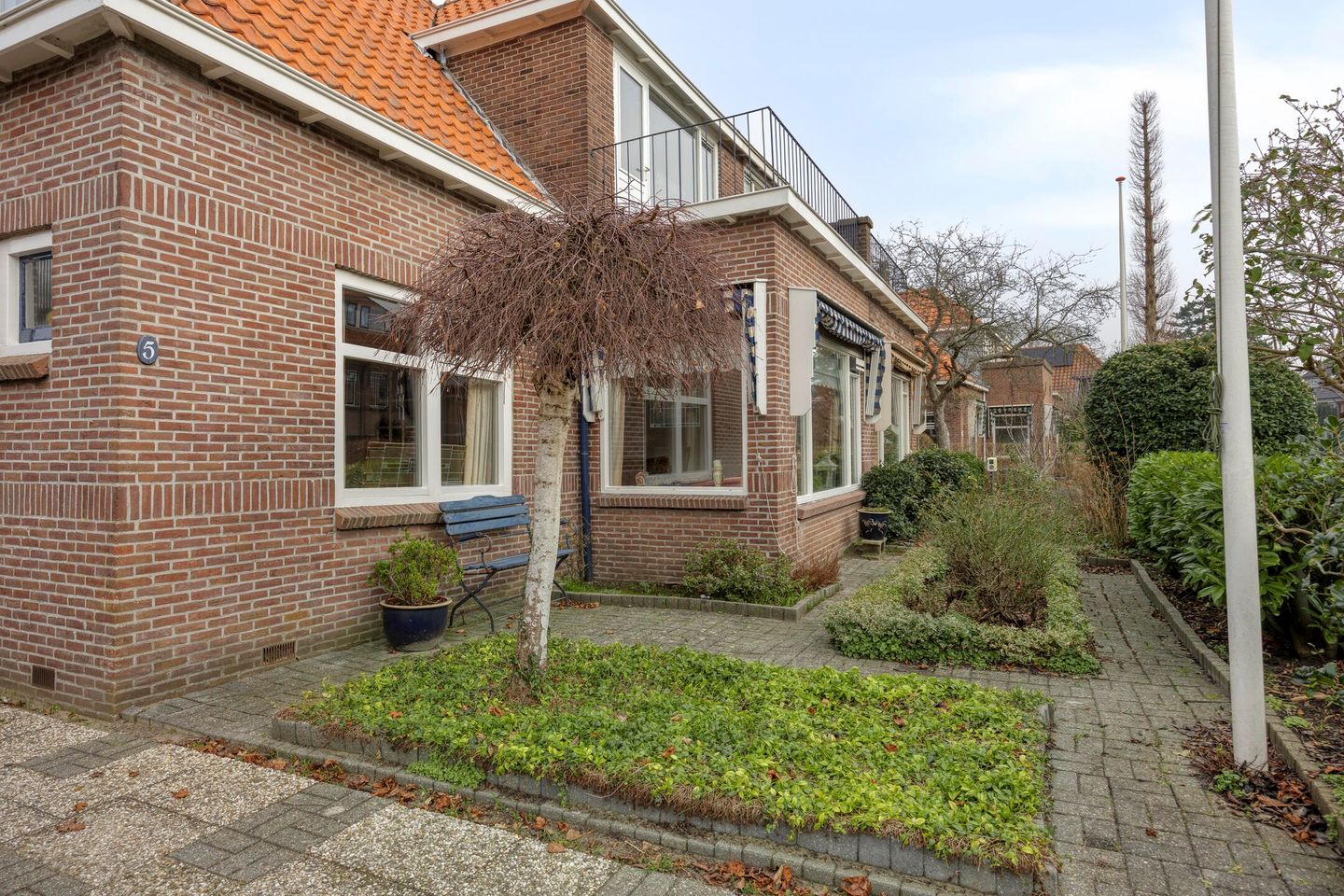 Foto 5 van Emmalaan 5