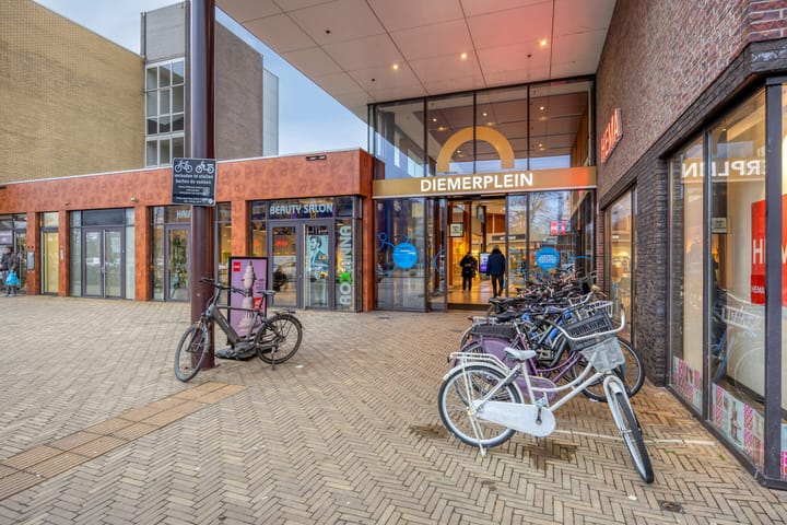 Photo 41 of Martin Luther Kinglaan 410