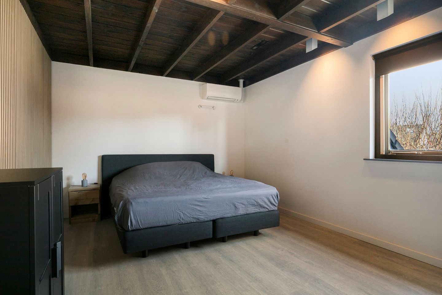 Photo 25 of Dirk van Heinsbergstraat 11