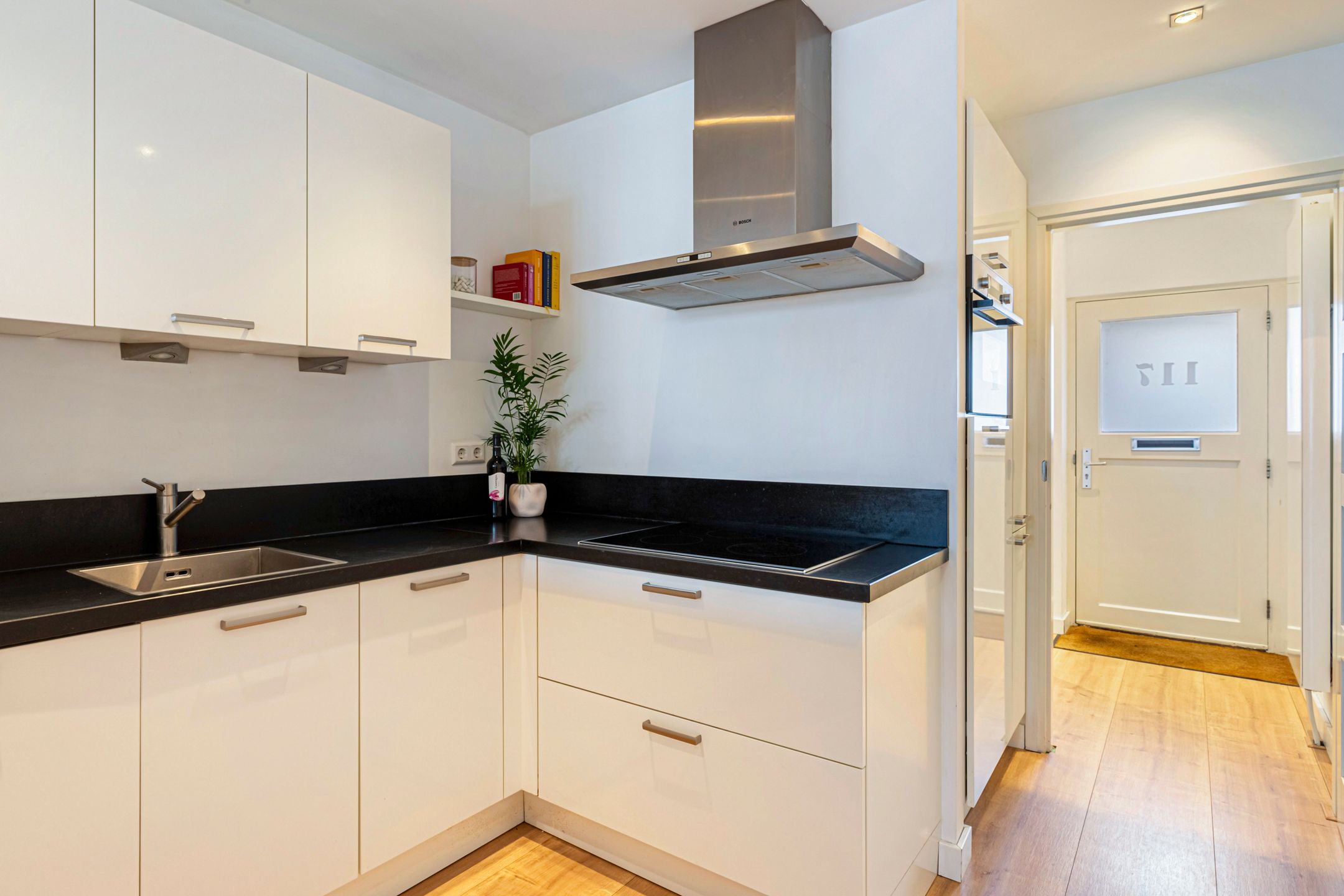 Foto 6 van Leidsestraatweg 117